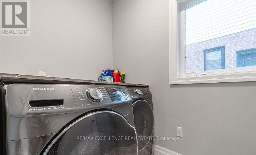 3023 Doyle Drive, London South (South U), Ontario  N6M 0G9 - Photo 15 - X12224471