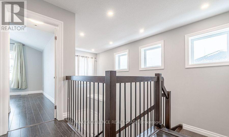 3023 Doyle Drive, London South (South U), Ontario  N6M 0G9 - Photo 17 - X12224471