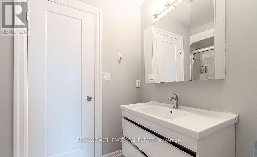 3023 Doyle Drive, London South (South U), Ontario  N6M 0G9 - Photo 23 - X12224471
