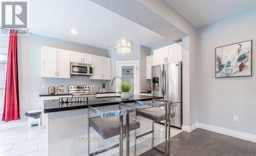 3023 Doyle Drive, London South (South U), Ontario  N6M 0G9 - Photo 9 - X12224471