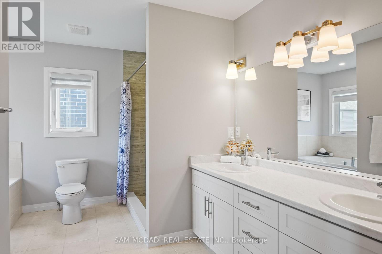4037 Stadelbauer Drive, Lincoln (Beamsville), Ontario  L3J 0S5 - Photo 16 - X12224495