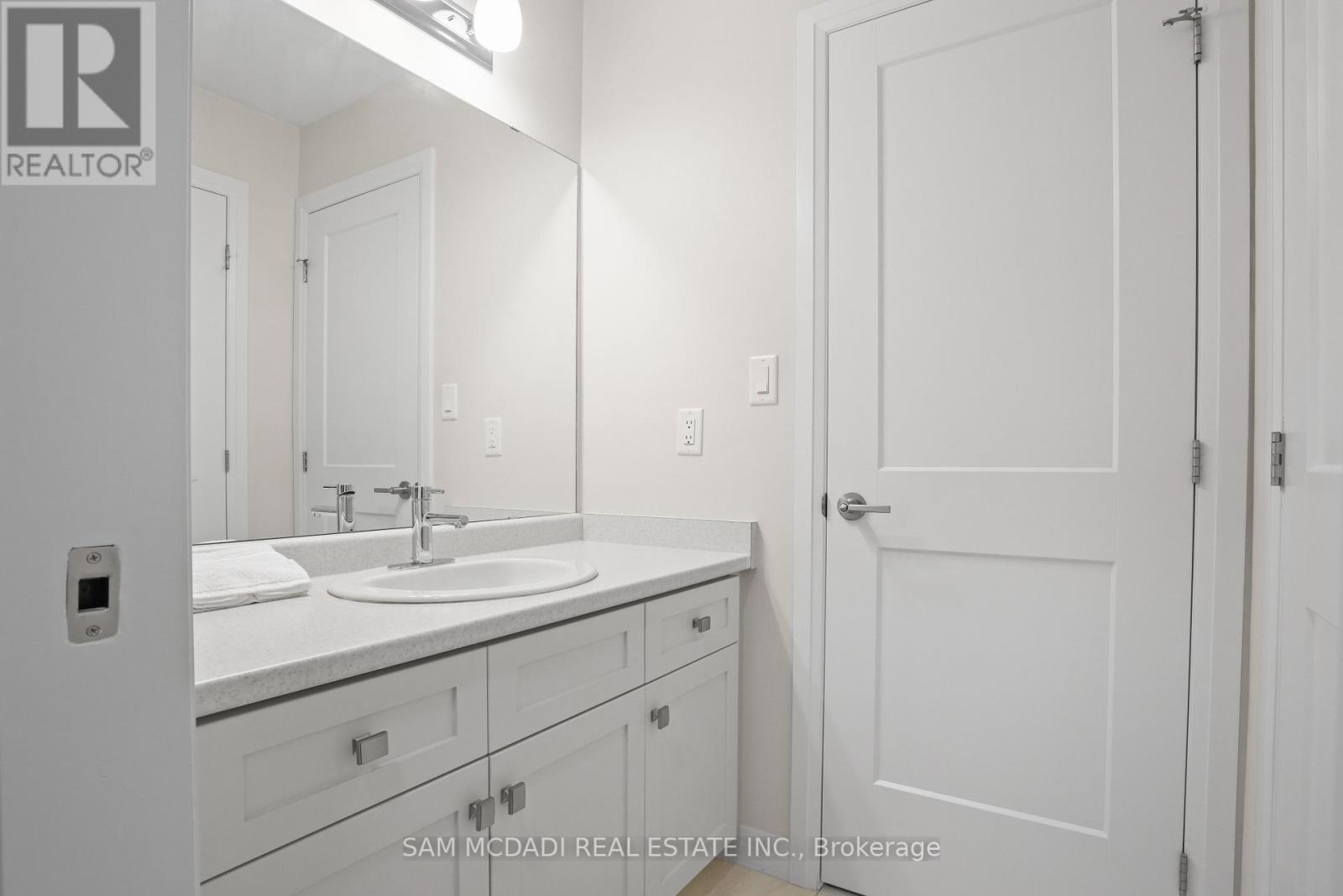 4037 Stadelbauer Drive, Lincoln (Beamsville), Ontario  L3J 0S5 - Photo 31 - X12224495