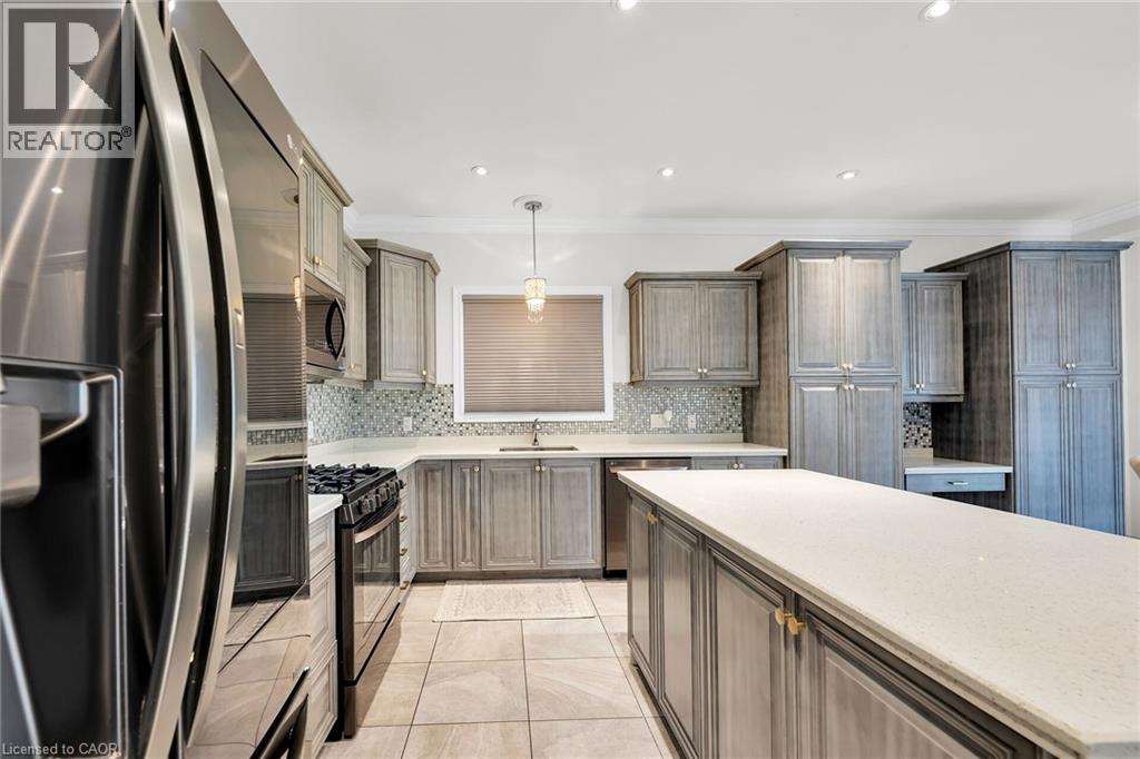 216 Eleanor Avenue, Hamilton, Ontario  L8W 1C8 - Photo 17 - 40741842