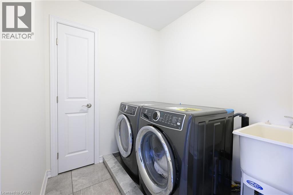 216 Eleanor Avenue, Hamilton, Ontario  L8W 1C8 - Photo 47 - 40741842