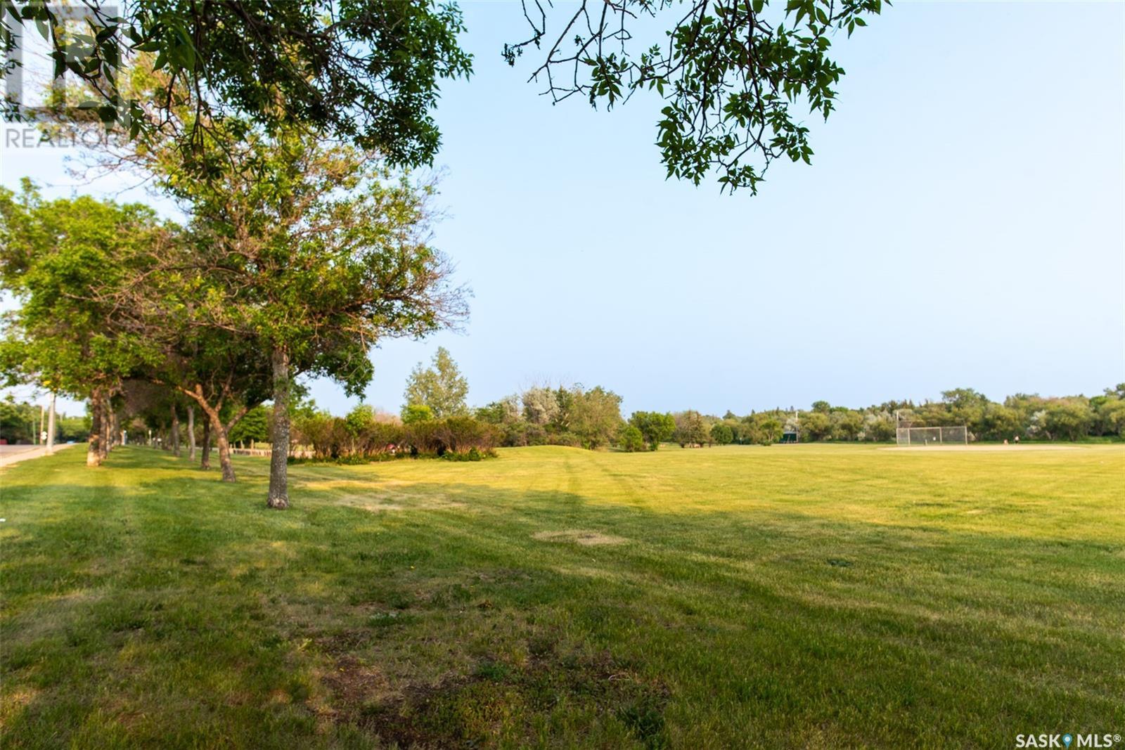 2261 Wascana Street, Regina, Saskatchewan  S4T 4K3 - Photo 27 - SK009645