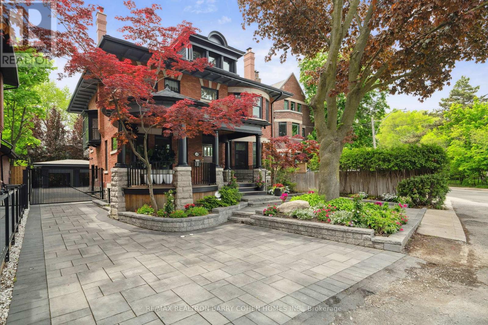 Property at 135 CRESCENT ROAD image 2