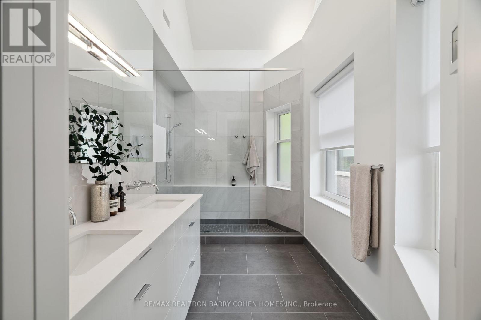 135 Crescent Road, Toronto (Rosedale-Moore Park), Ontario  M4W 1T8 - Photo 23 - C12224644
