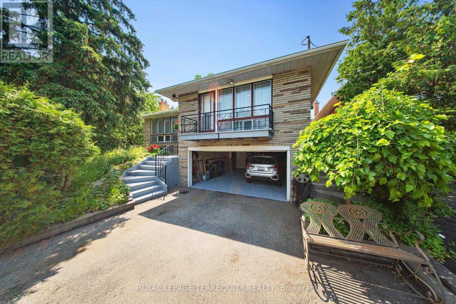 Property at 1 LELAND AVENUE image 3