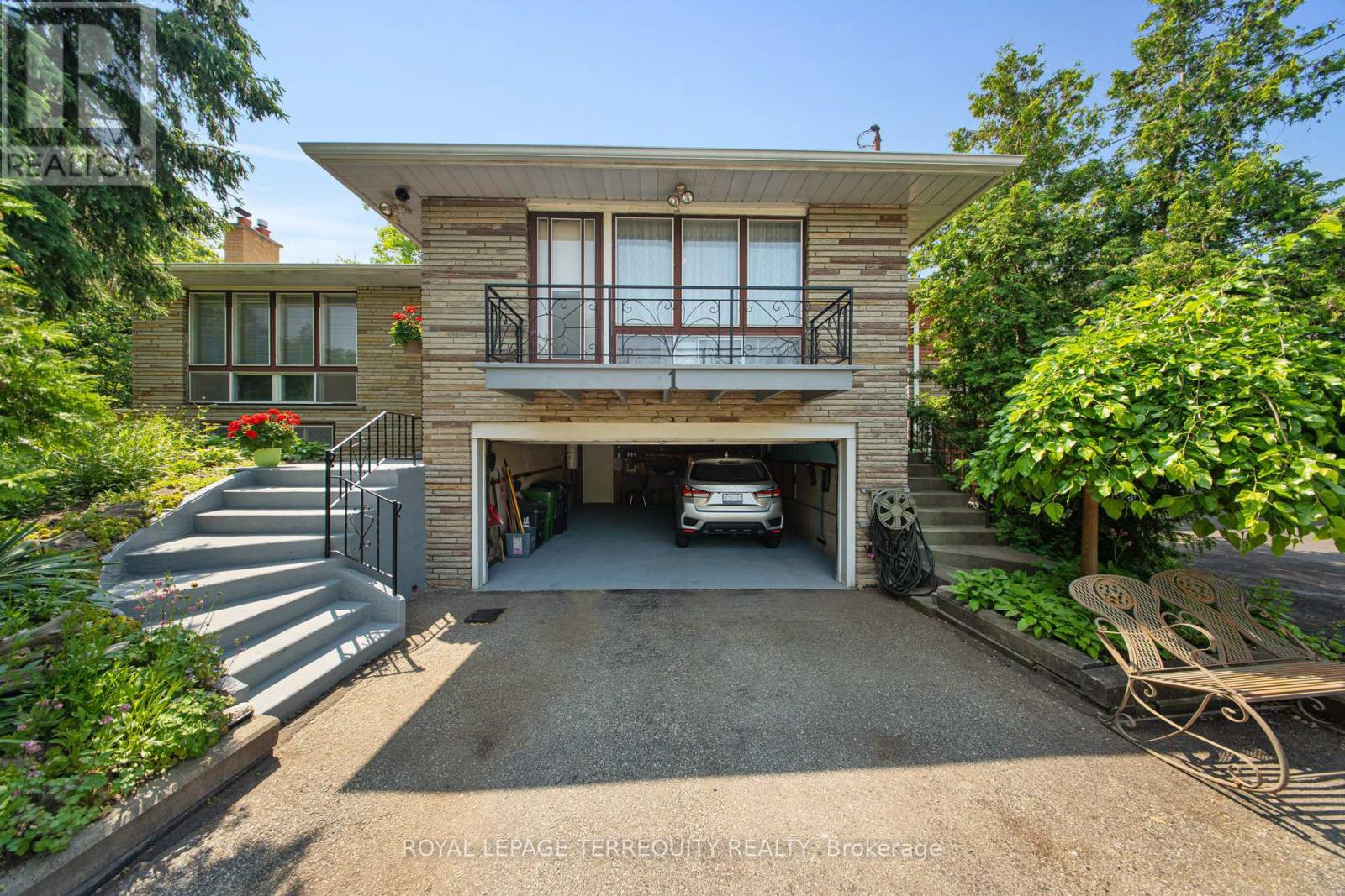 Property at 1 LELAND AVENUE image 4