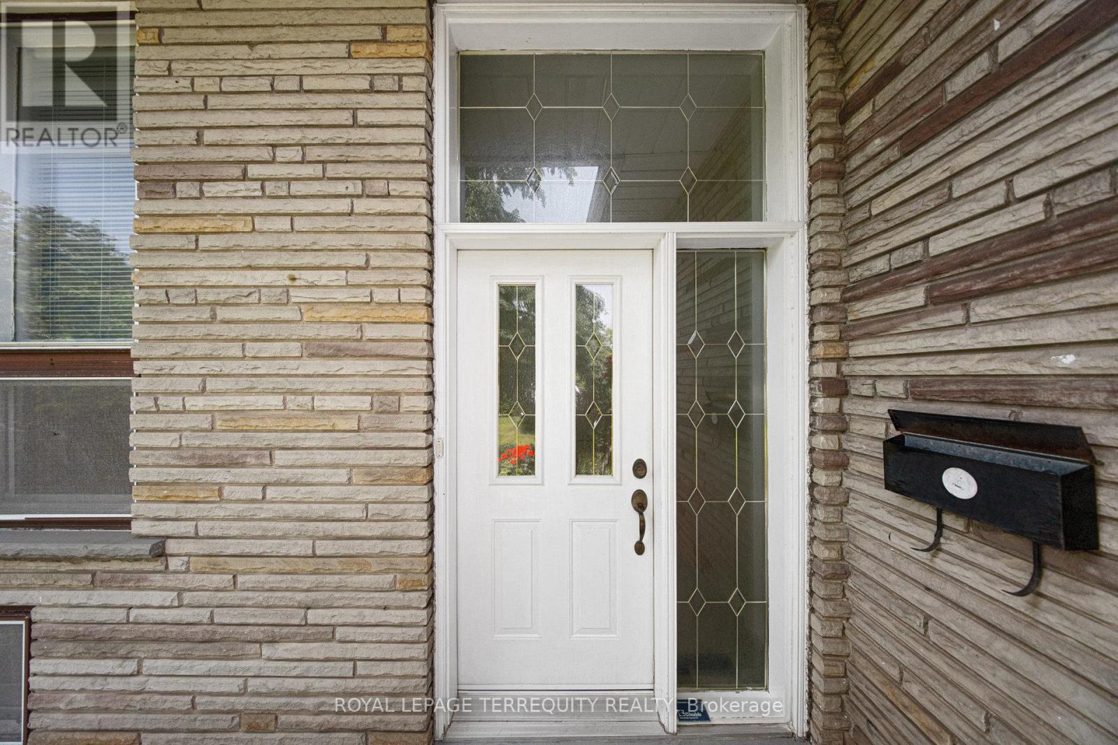 Property at 1 LELAND AVENUE image 5