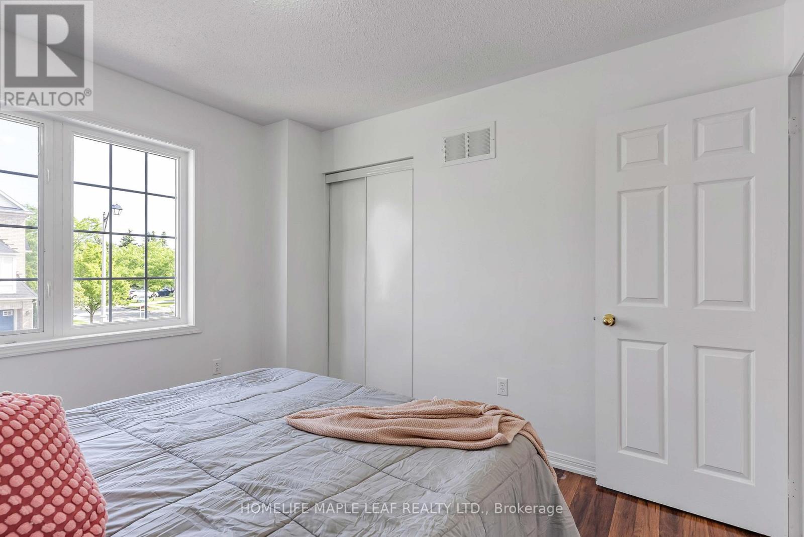 3 Decker Hollow Circle, Brampton (Credit Valley), Ontario  L6X 0L1 - Photo 31 - W12224591