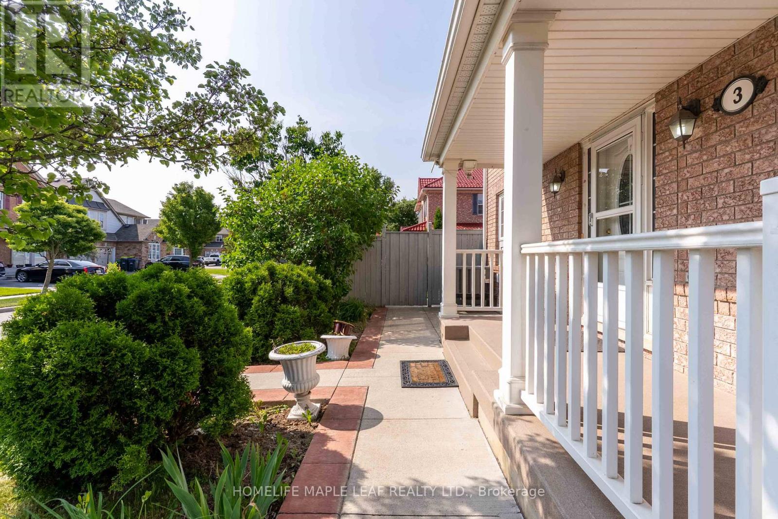 3 Decker Hollow Circle, Brampton (Credit Valley), Ontario  L6X 0L1 - Photo 7 - W12224591
