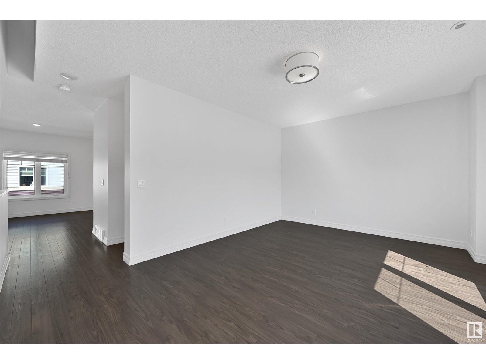 Property at #5 804 WELSH DR SW image 5