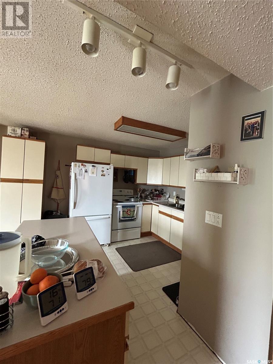 4 Main Street, Rhein, Saskatchewan  S0A 3K0 - Photo 30 - SK009589