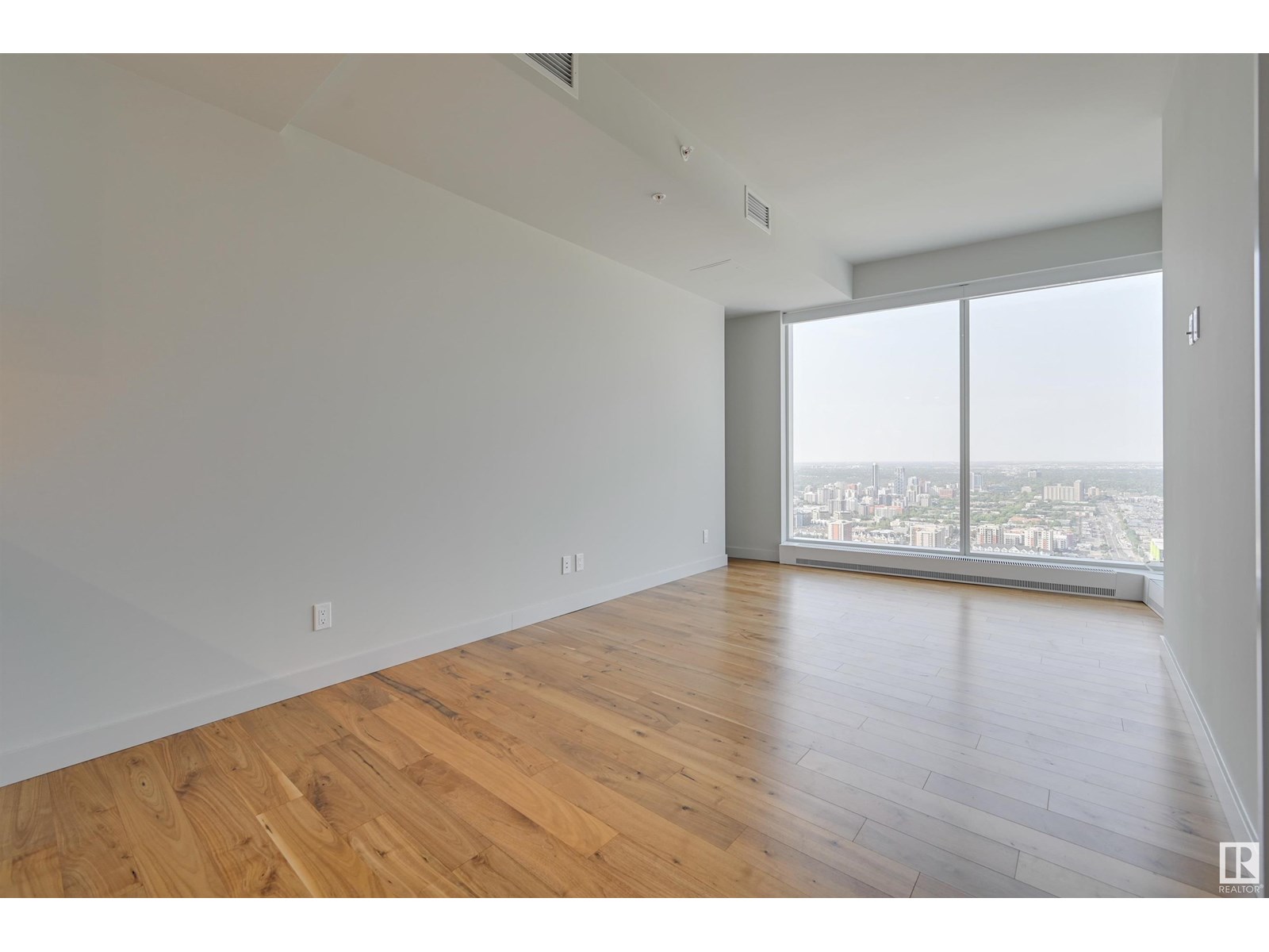 #4207 10360 102 St Nw Nw, Edmonton, Alberta  T5J 0K6 - Photo 3 - E4442656