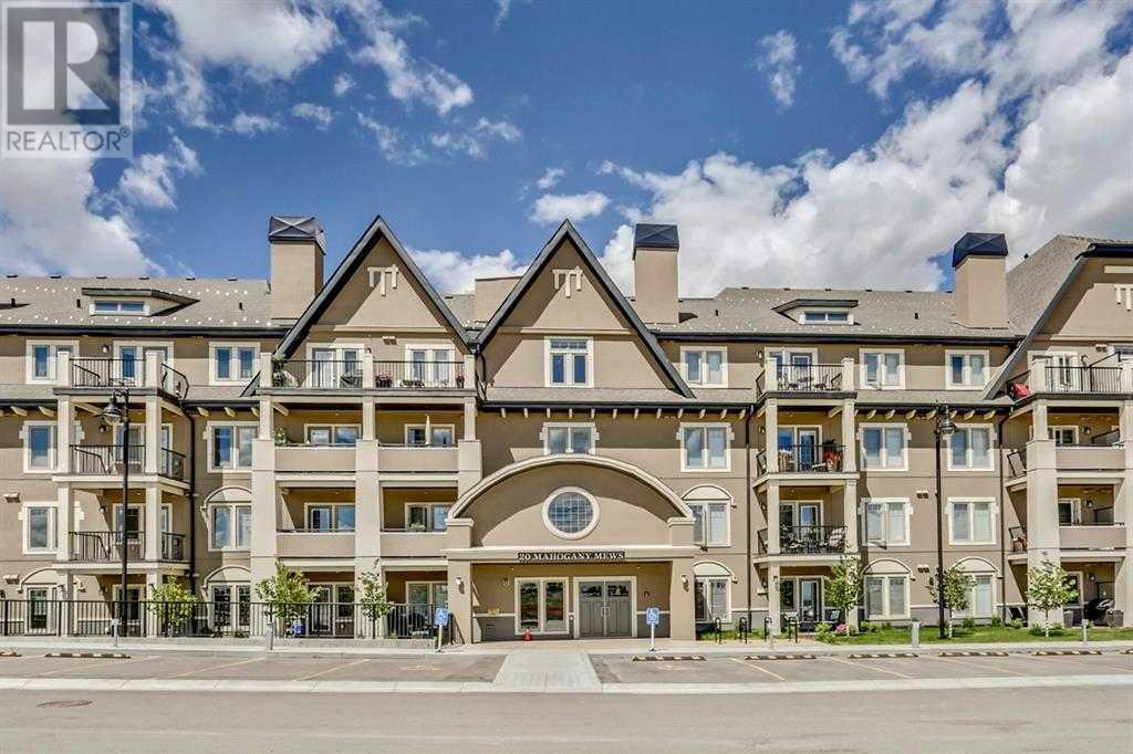 Property at 301, 20 Mahogany Mews SE image 2
