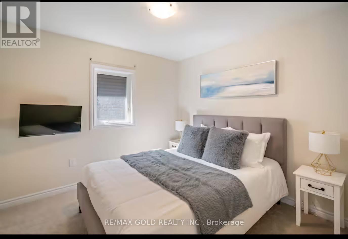 215 Vanilla Trail, Thorold (Rolling Meadows), Ontario  L2V 0L2 - Photo 20 - X12224703