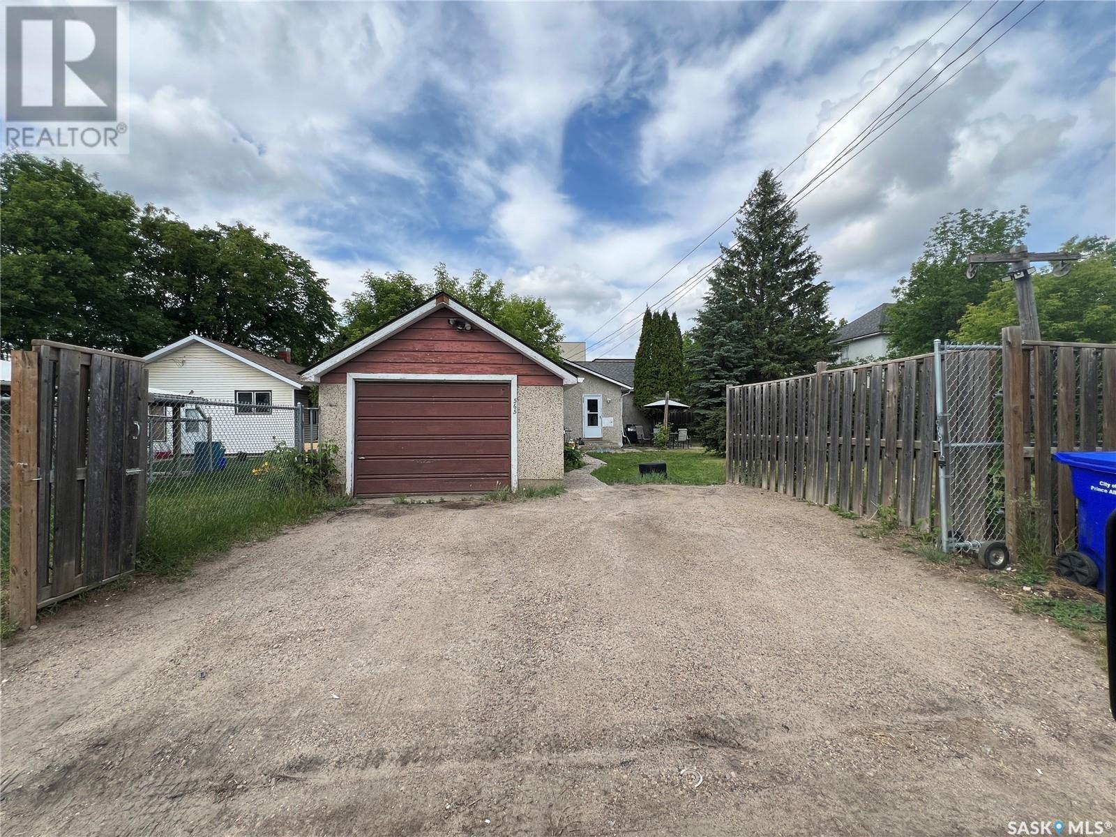 565 15th Street W, Prince Albert, Saskatchewan  S6V 3R3 - Photo 27 - SK998723