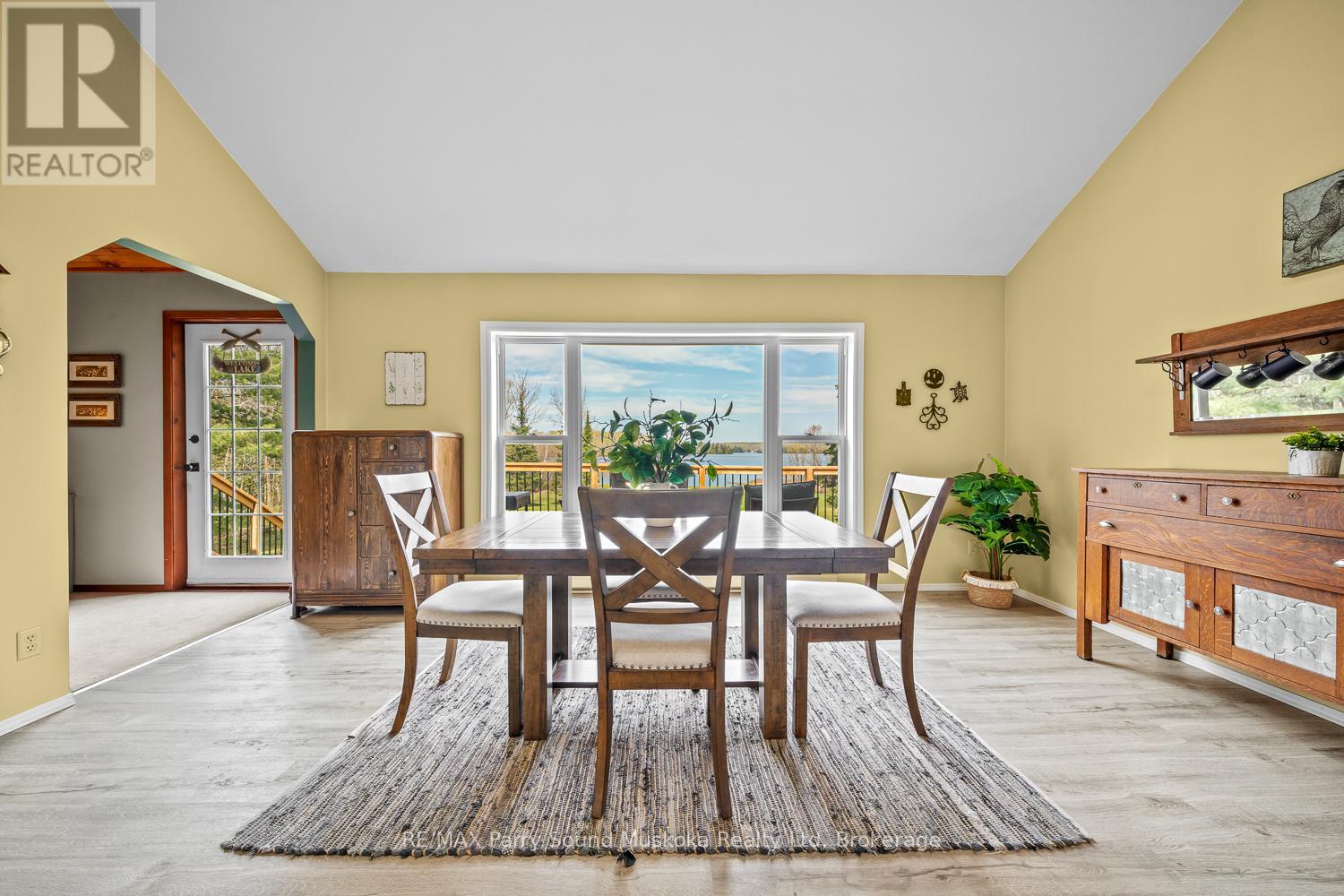 258 Lakeside Trail, Magnetawan, Ontario  P0A 1P0 - Photo 21 - X12224726