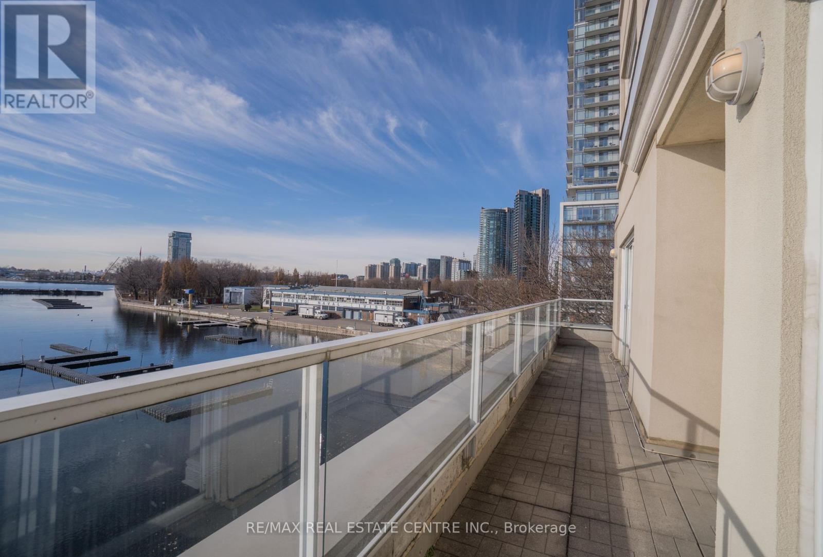 688 - 38 Stadium Road, Toronto, Ontario  M5V 3P4 - Photo 37 - C12224728