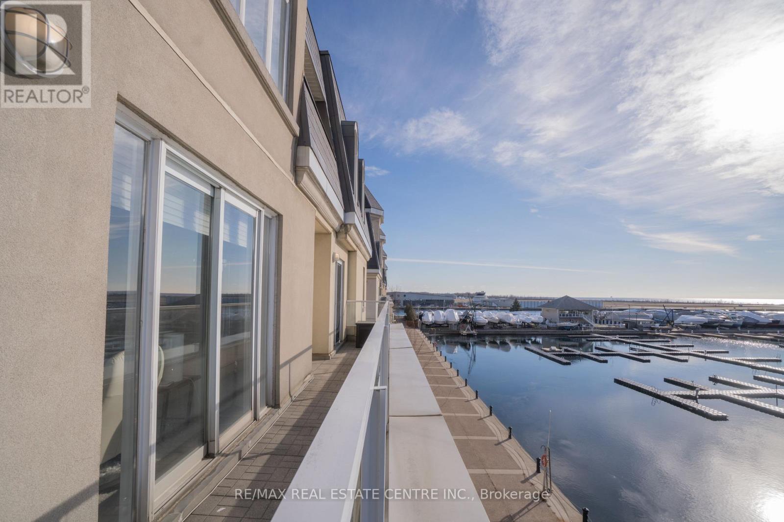 688 - 38 Stadium Road, Toronto, Ontario  M5V 3P4 - Photo 45 - C12224728