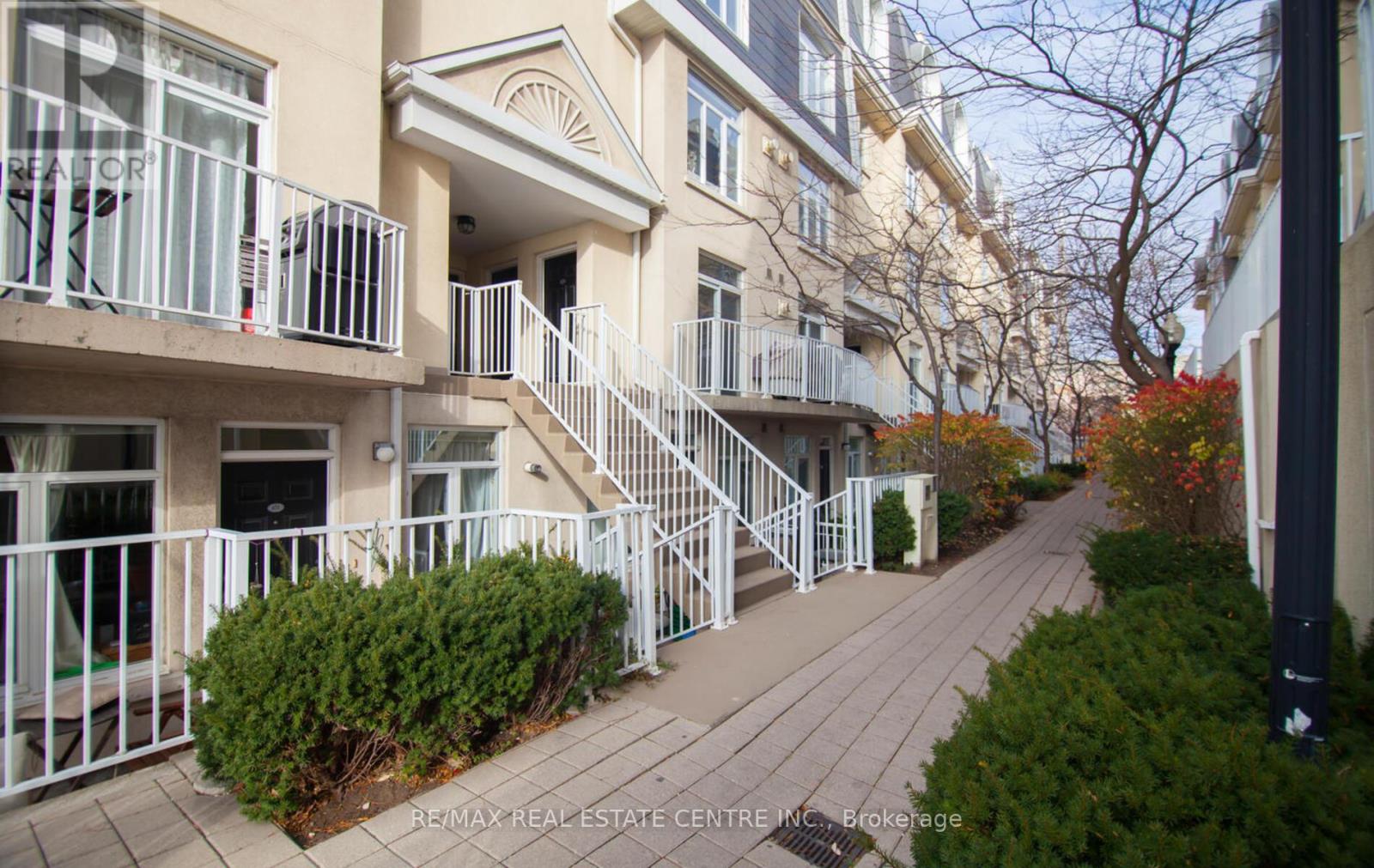 688 - 38 Stadium Road, Toronto, Ontario  M5V 3P4 - Photo 5 - C12224728