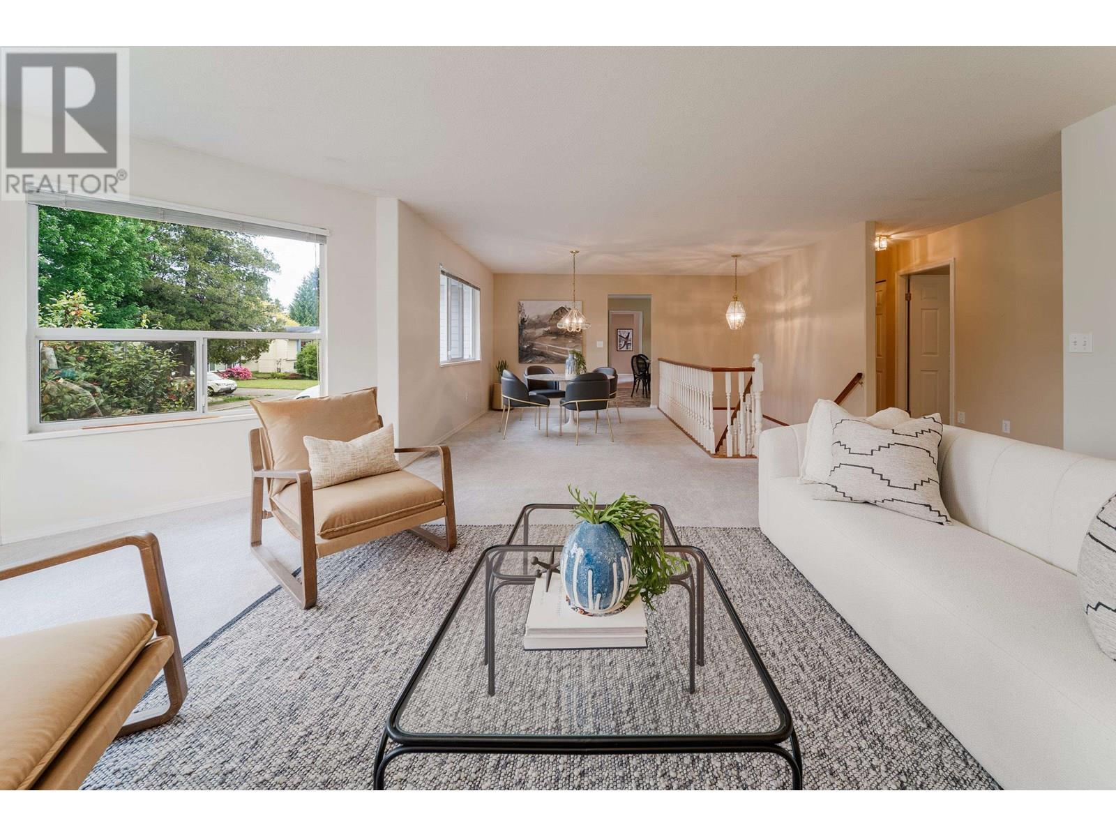 Property at 21282 CAMPBELL AVENUE image 2