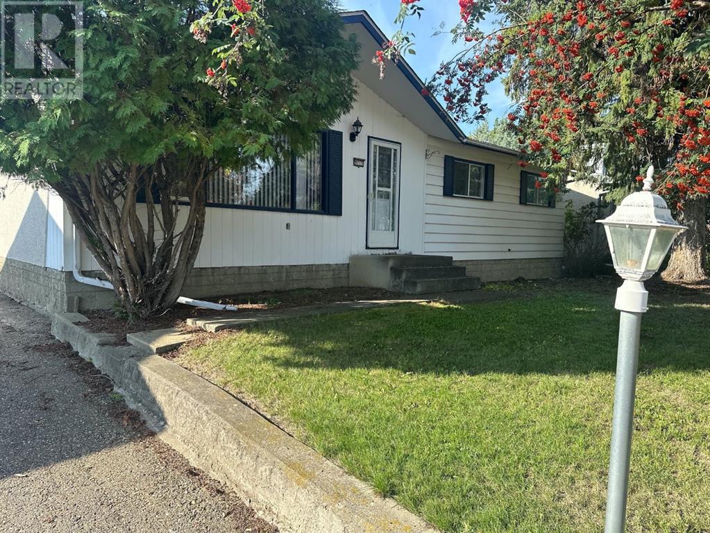 Property at 9713 83 Avenue image 2