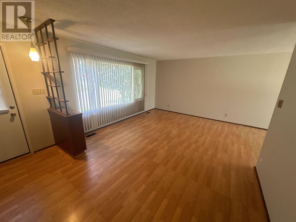 Property at 9713 83 Avenue image 3