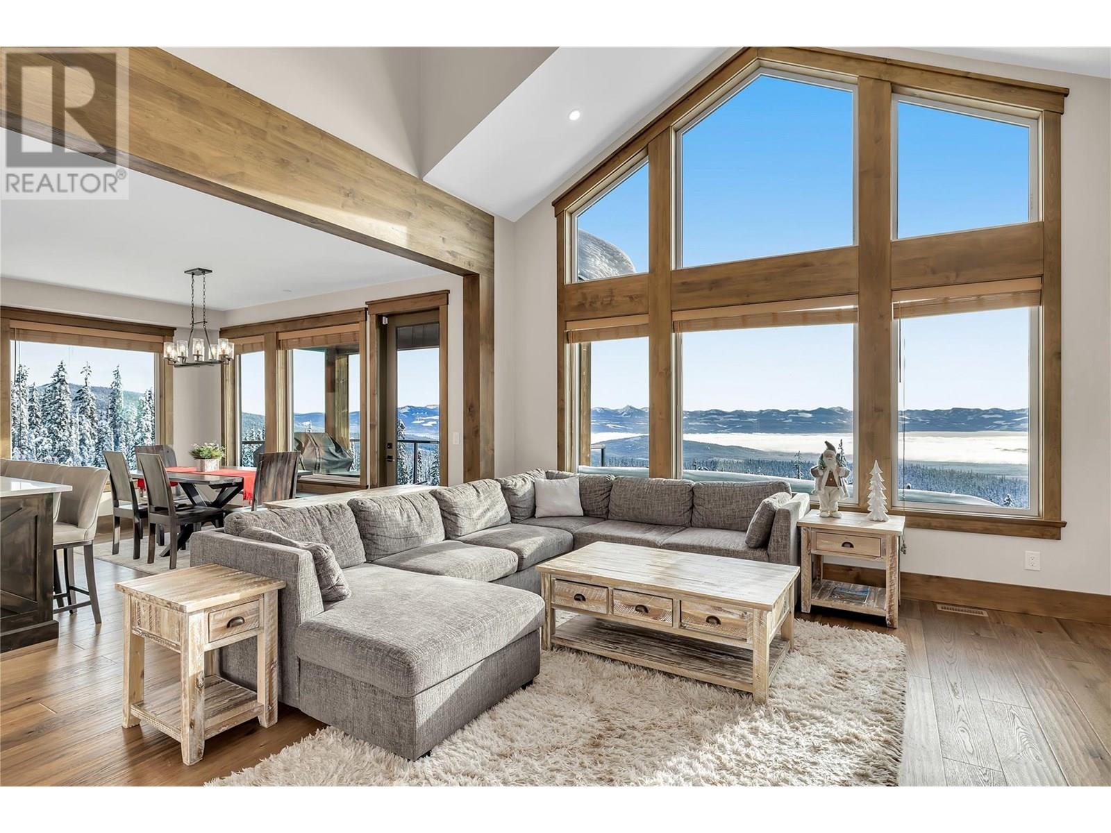 550 Feathertop Way, Big White, British Columbia