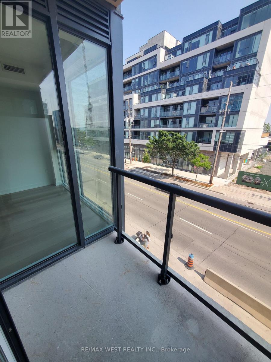307 - 6 Chartwell Road, Toronto, Ontario  M8Z 4E8 - Photo 11 - W12224716