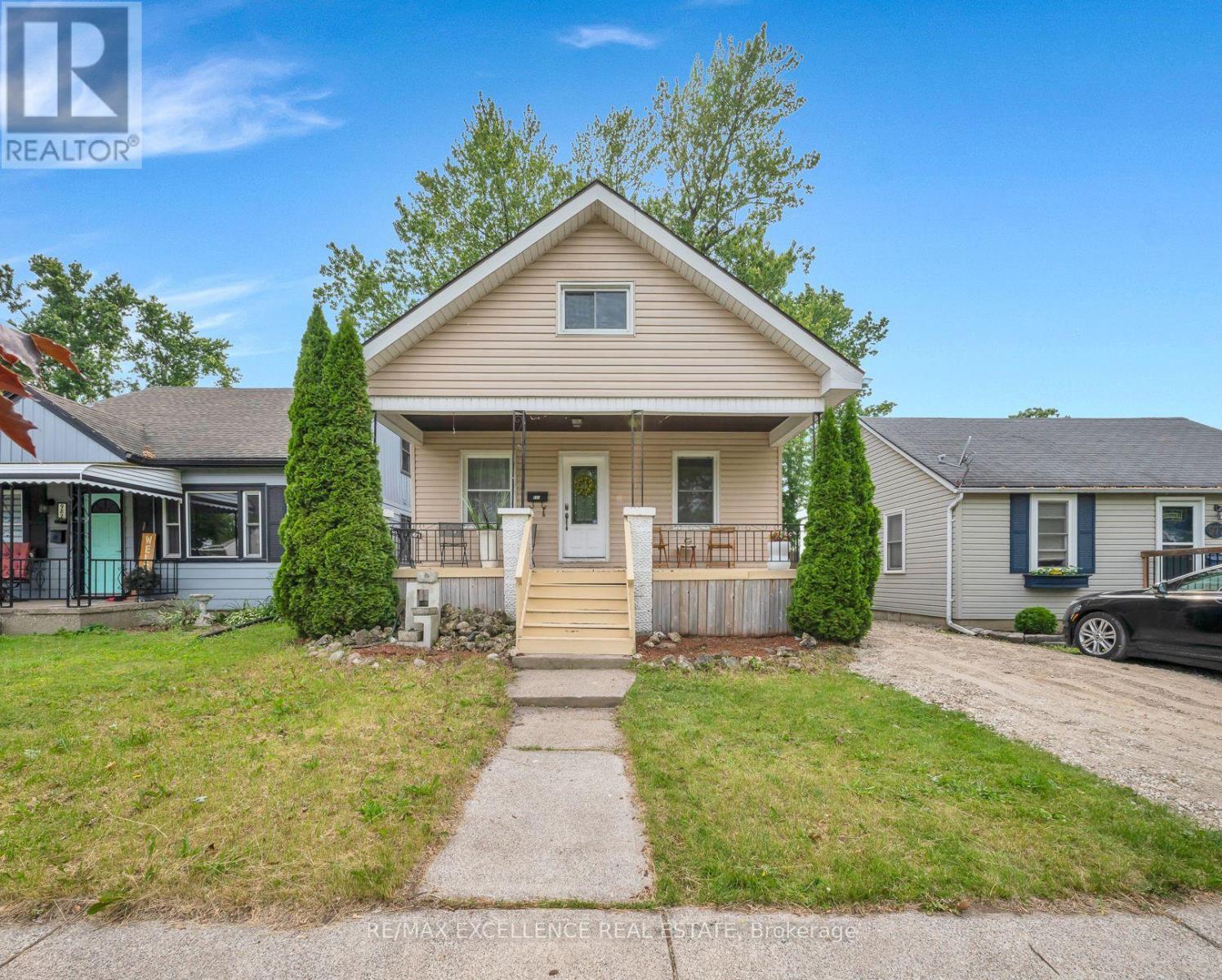Property at 983 WESTMINSTER BOULEVARD image 1