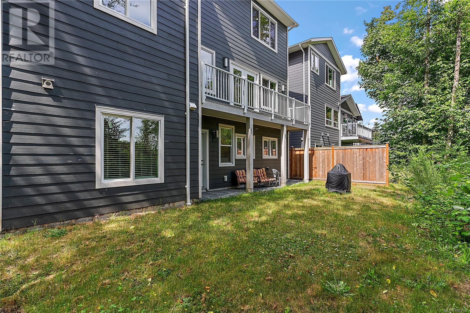 Property at 6451 Hopkins Crt image 4