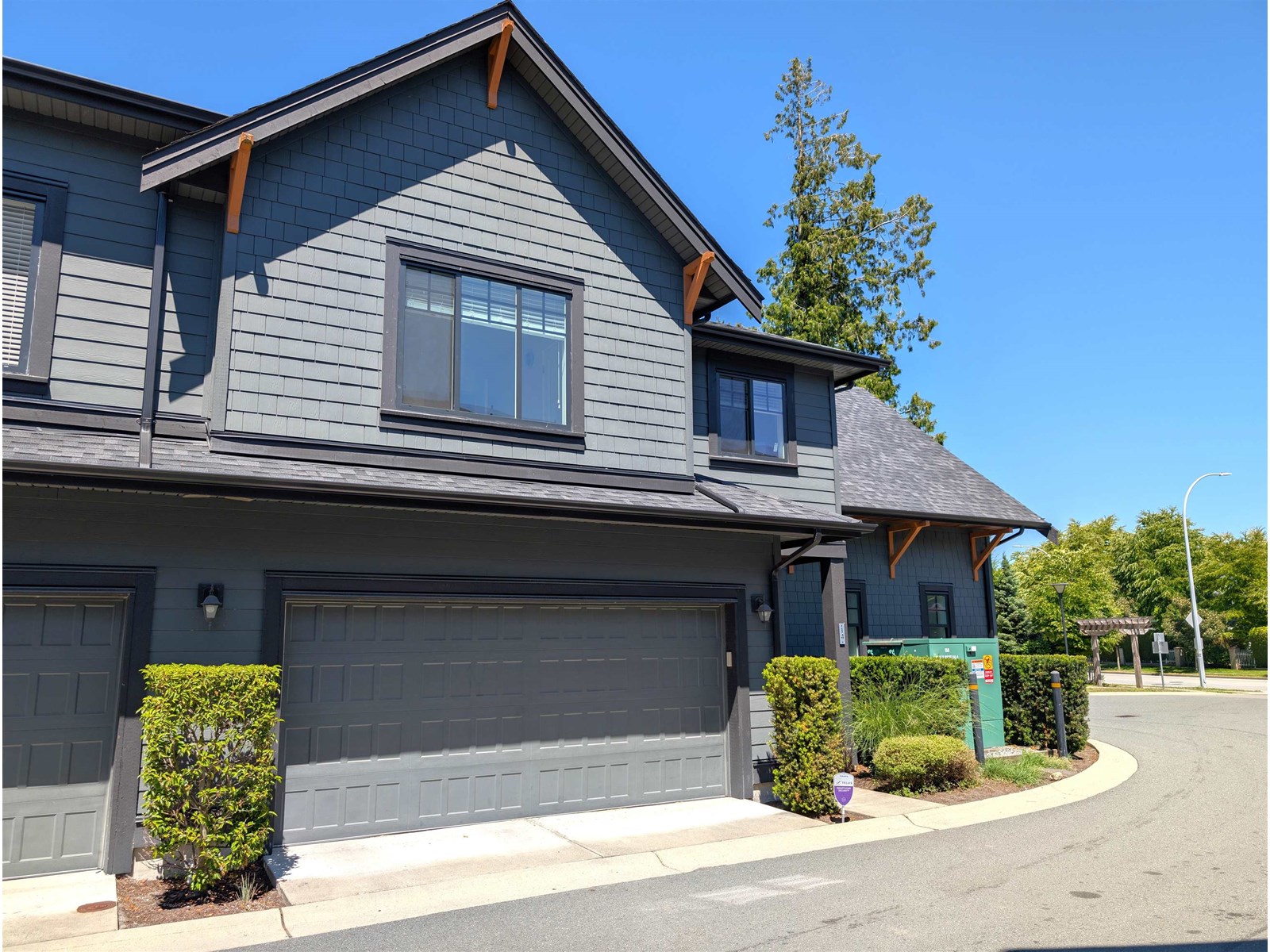 Property at 14 8425 VENTURE WAY image 3