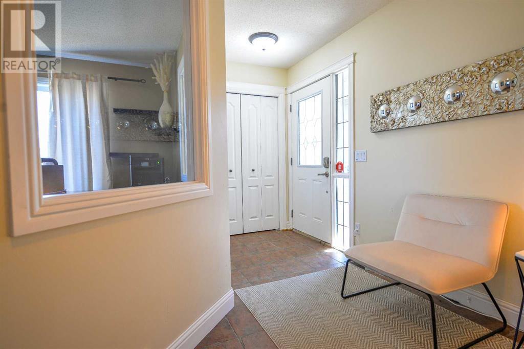 Property at 53 Tuscany Valley Hill NW image 4