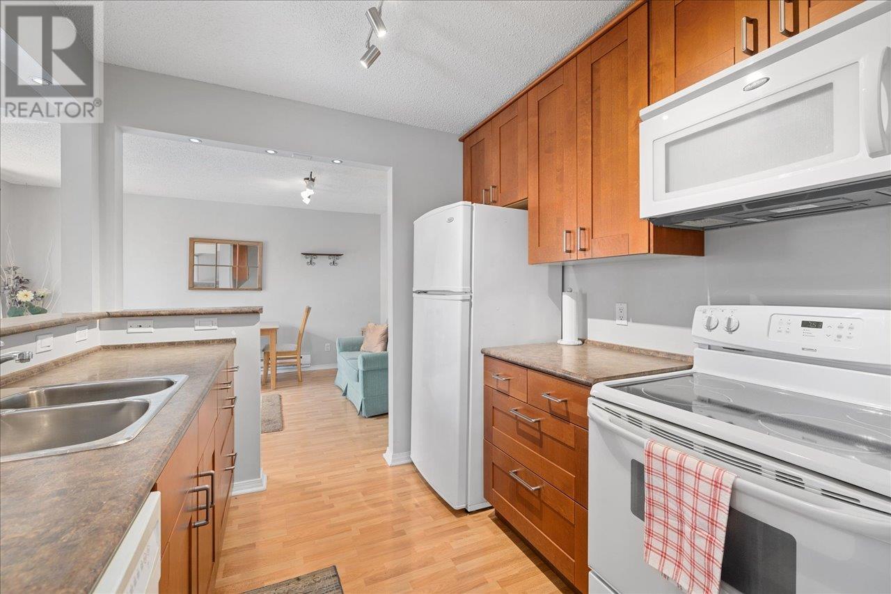Property at 114 5421 10 AVENUE image 1