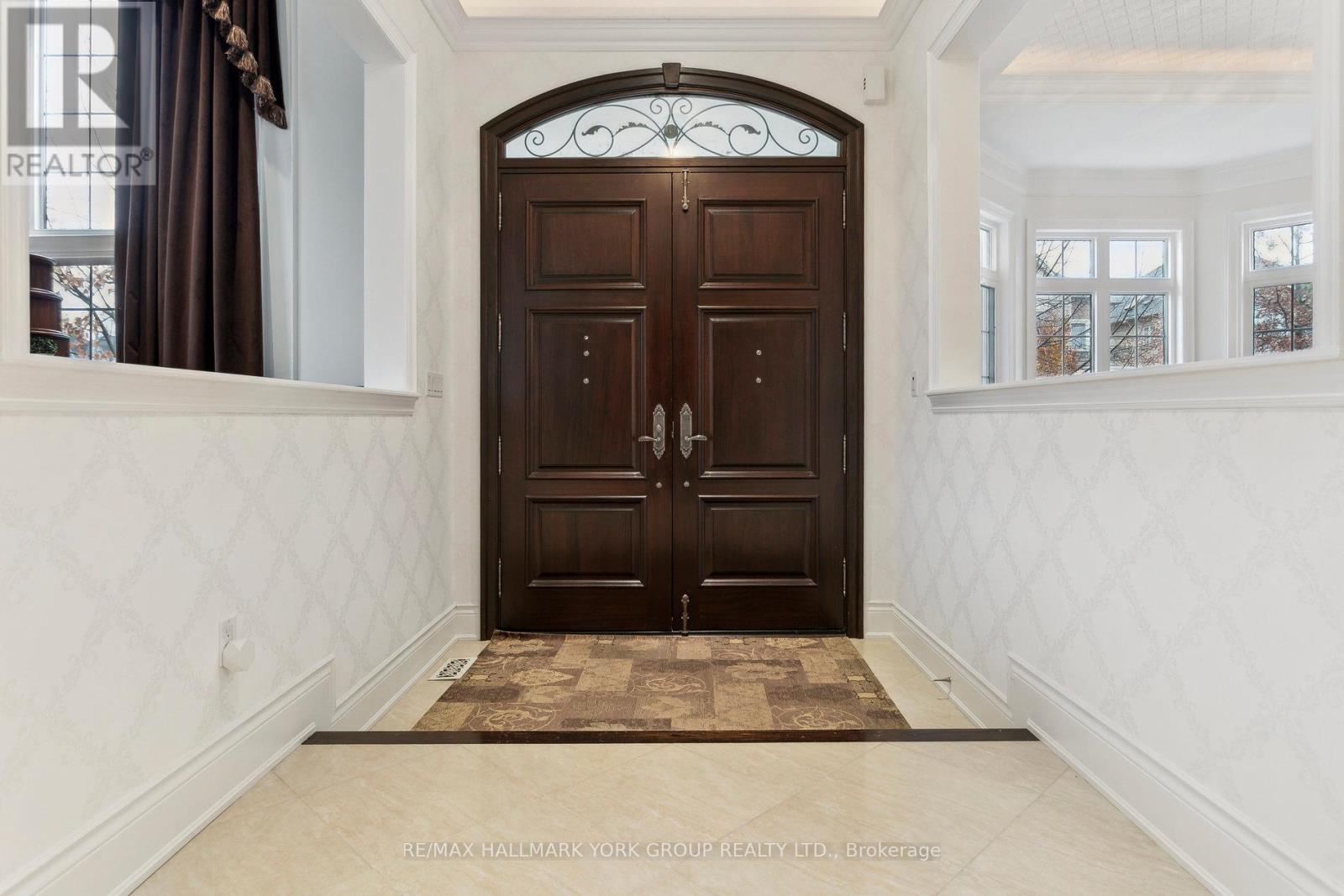 Property at 100 GRANDVISTA CRESCENT image 3