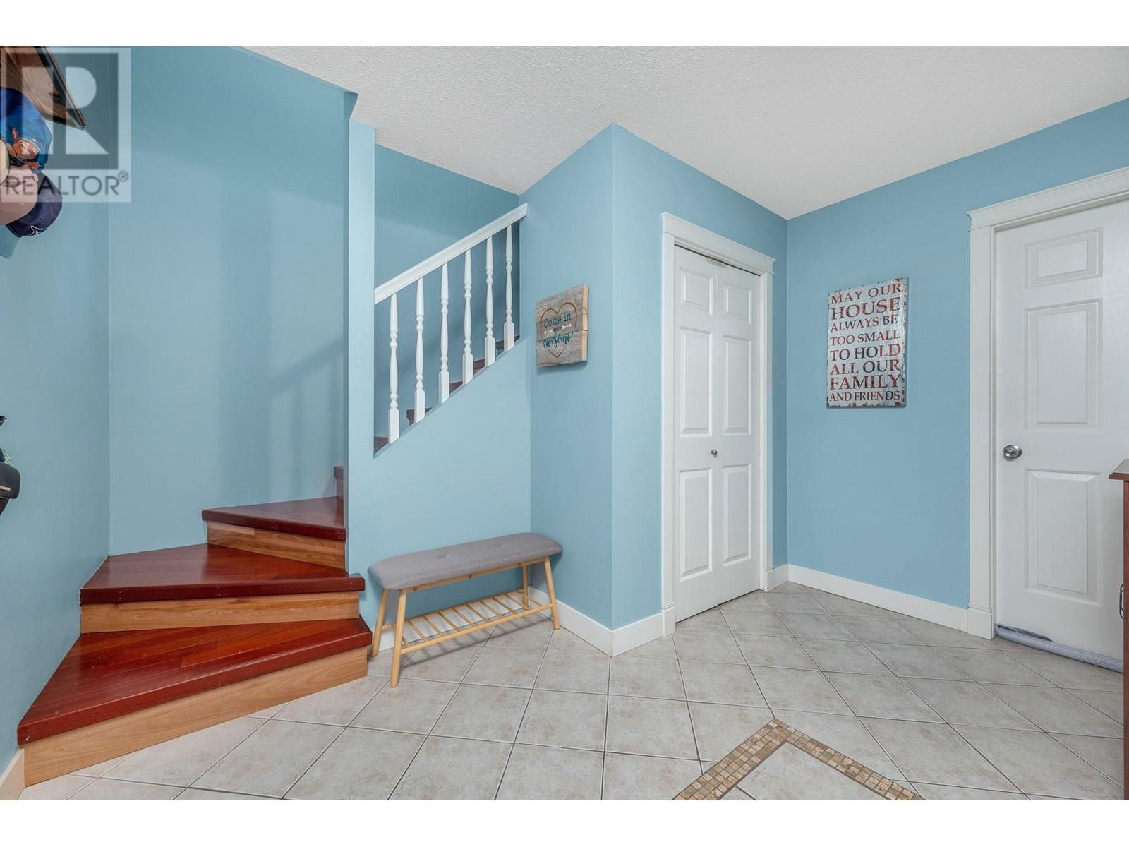 Property at 1750 Bighorn Road image 2