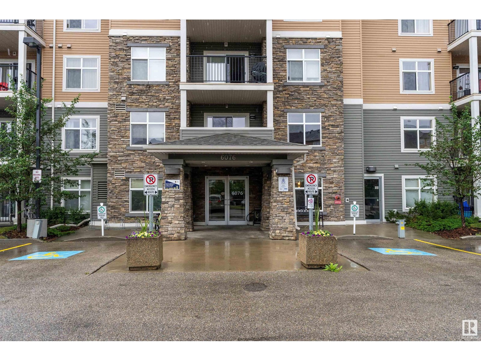 Property at #238 6076 SCHONSEE WY NW NW image 1