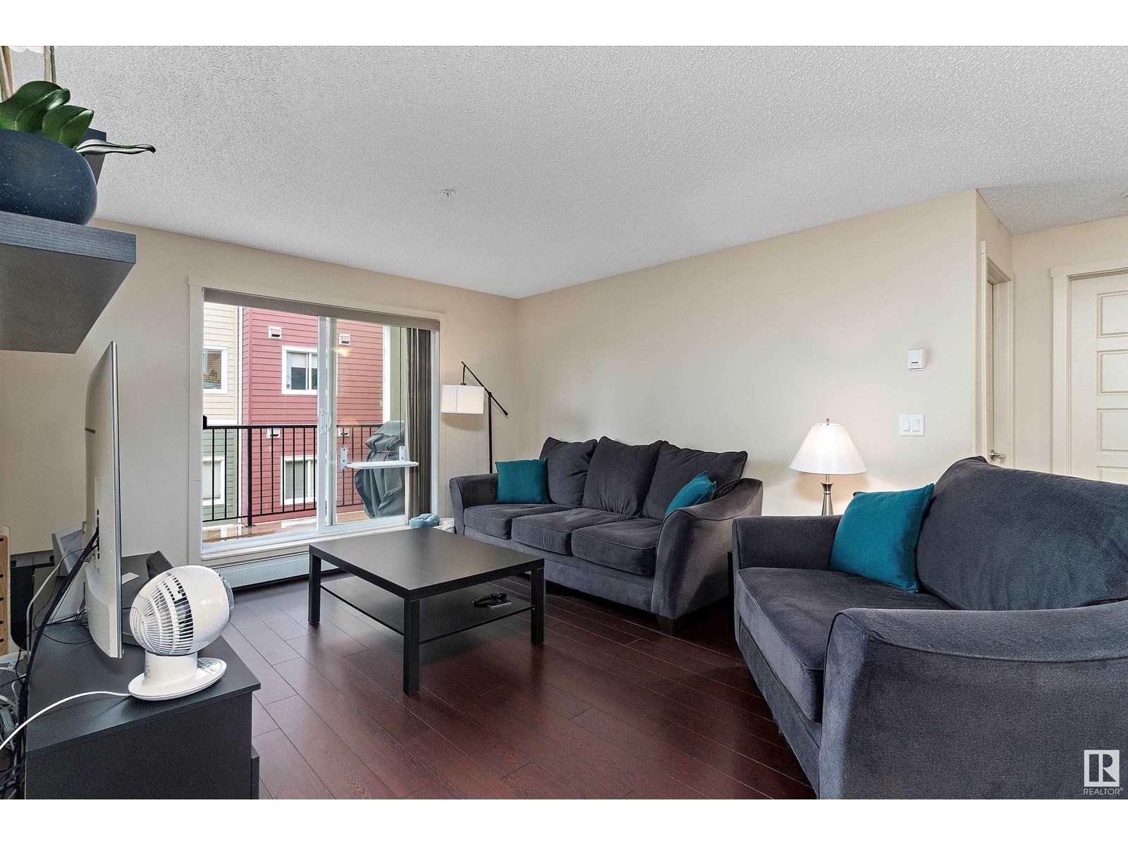 Property at #238 6076 SCHONSEE WY NW NW image 3