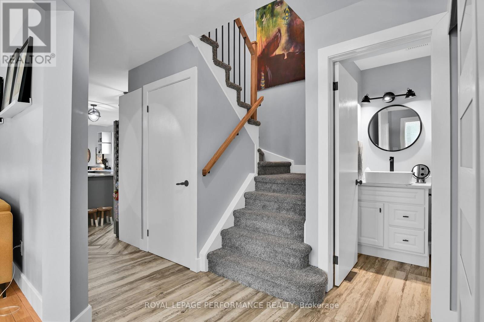 Property at 135 ACKLAM TERRACE image 5