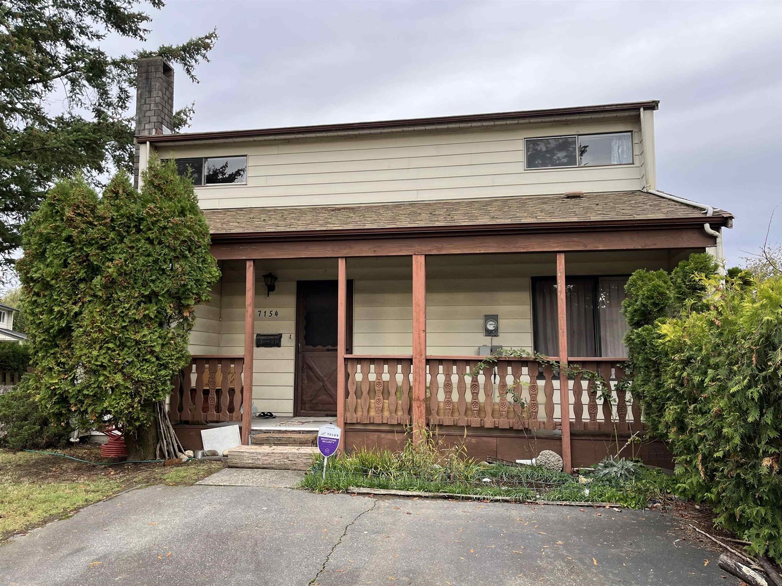 Property at 7154 129A STREET image 4