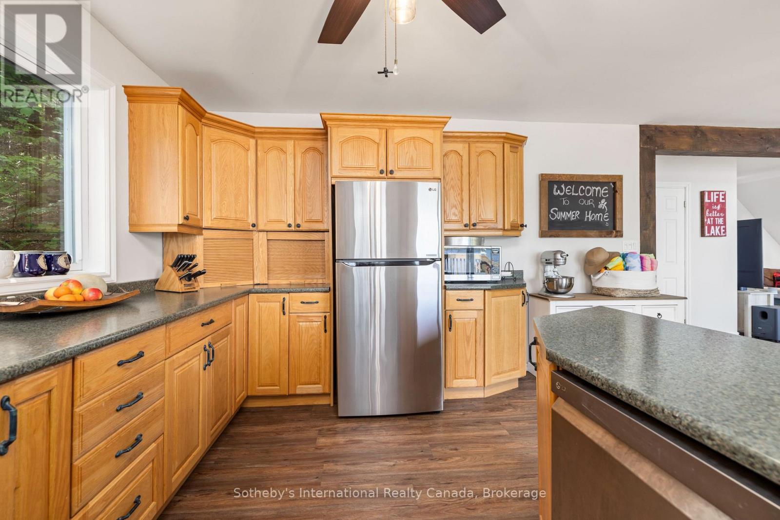 71 Isabella (B717) Island, The Archipelago (Archipelago), Ontario  P2A 2W8 - Photo 17 - X12224857