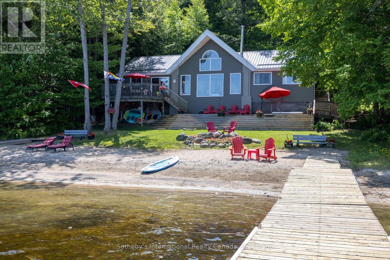 71 Isabella (B717) Island, The Archipelago (Archipelago), Ontario  P2A 2W8 - Photo 2 - X12224857
