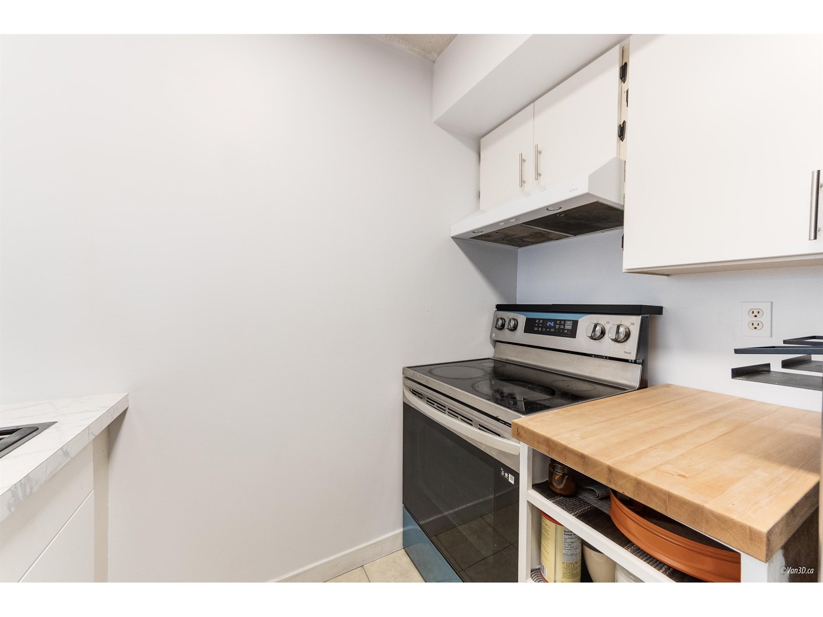 Property at 84 17714 60 AVENUE image 2