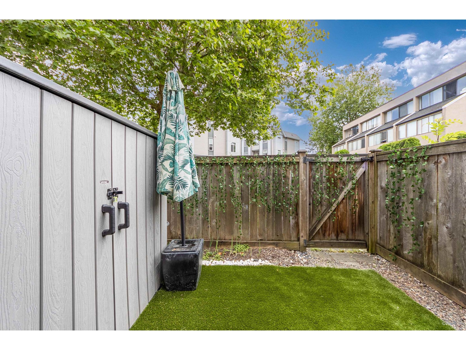Property at 84 17714 60 AVENUE image 3