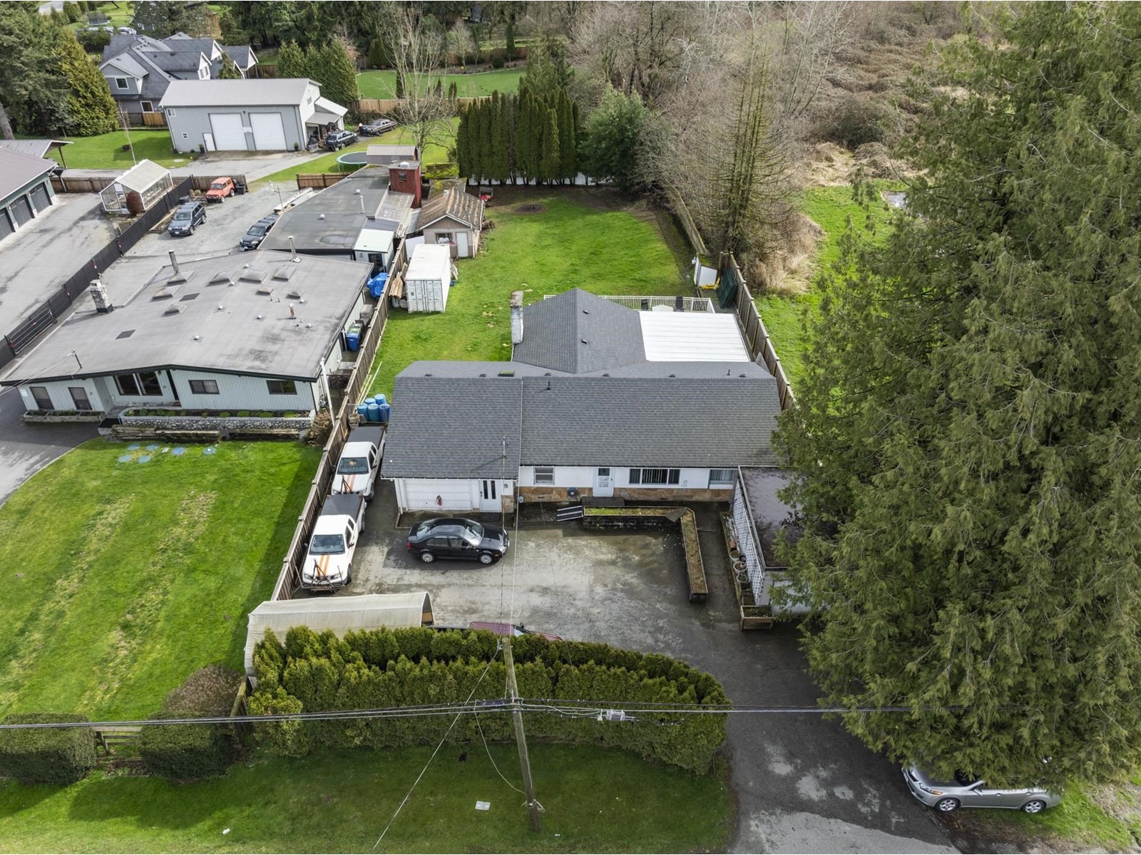 Property at 3132 BRADNER ROAD image 1