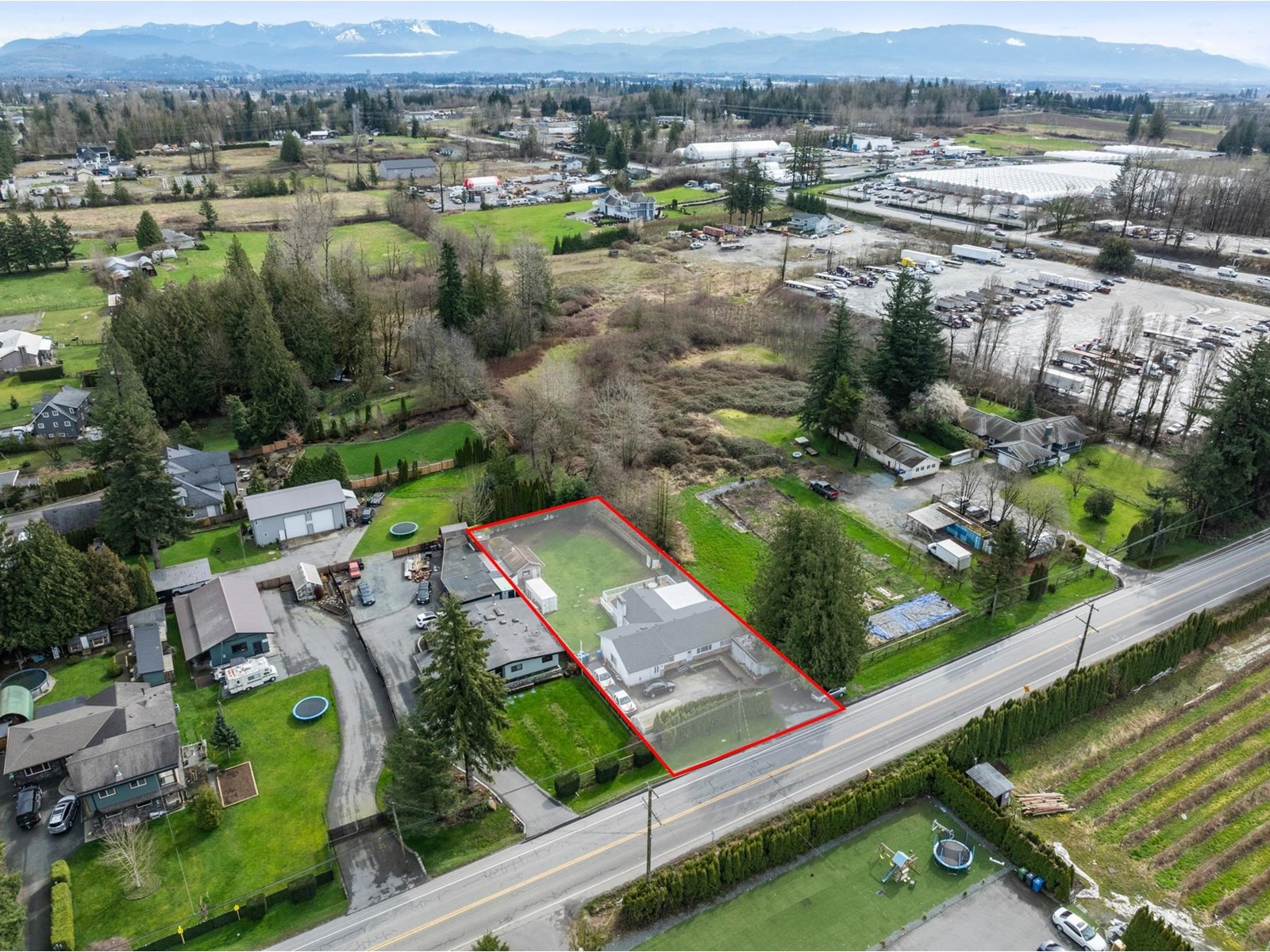 Property at 3132 BRADNER ROAD image 4