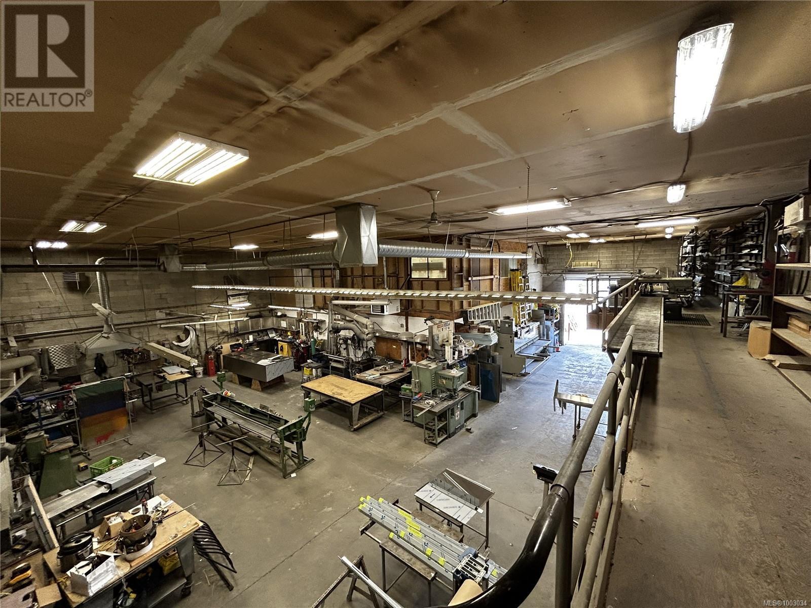 487 Burnside Rd E, Victoria, British Columbia  V8T 2X3 - Photo 19 - 1003034