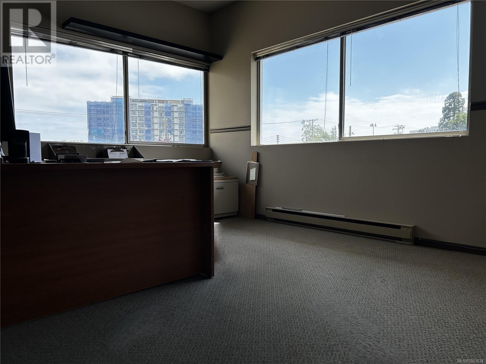 487 Burnside Rd E, Victoria, British Columbia  V8T 2X3 - Photo 29 - 1003034